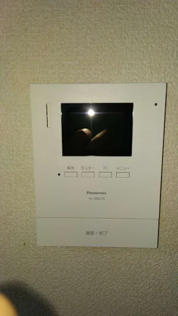 東京都羽村市のお客様のテレビドアホン交換工事　具体的な工事内容3