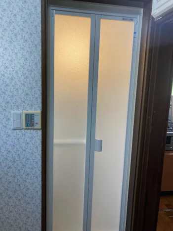 埼玉県桶川市のお客様の浴室折戸工事