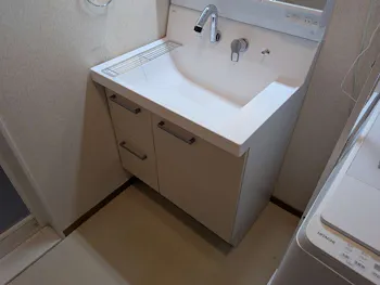 愛知県豊田市のお客様の洗面化粧台交換工事