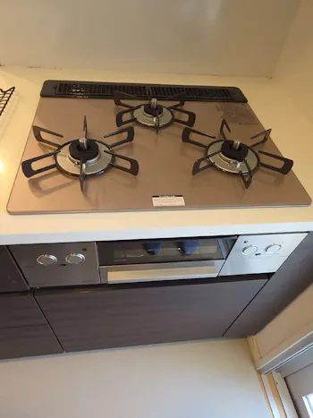 神奈川県藤沢市のお客様のビルトインコンロ交換工事