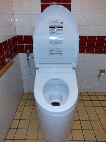 神奈川県大和市のお客様のトイレ工事