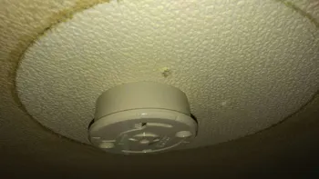 埼玉県日高市のお客様の照明交換工事(引っ掛け無し)　具体的な工事内容2