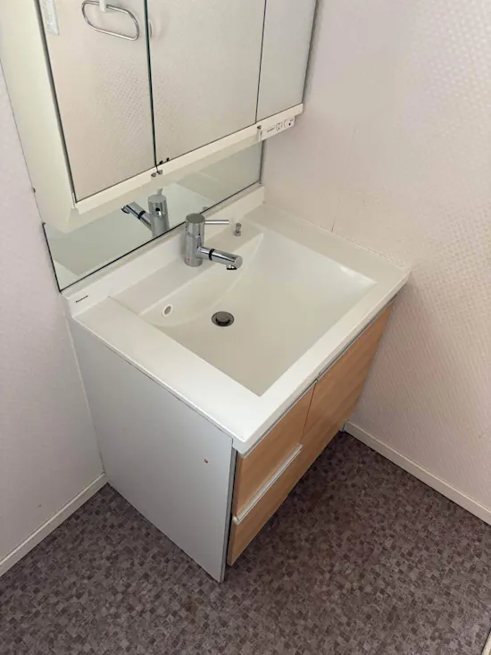 工事前　茨城県つくば市のお客様の洗面化粧台交換工事