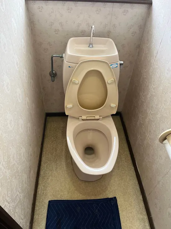 工事前　静岡県磐田市のお客様の便座交換工事