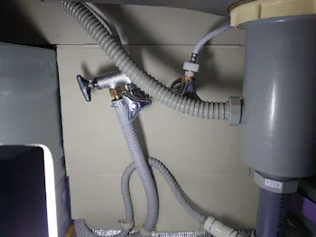 愛知県豊田市のお客様のキッチン水栓工事　具体的な工事内容1