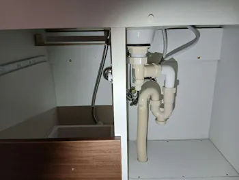 茨城県水戸市のお客様の洗面化粧台工事　具体的な工事内容1