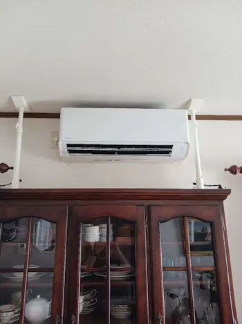 茨城県牛久市のお客様のエアコン工事