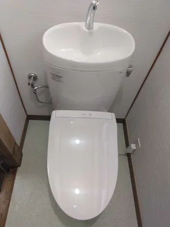 東京都青梅市のお客様のトイレ交換内装工事