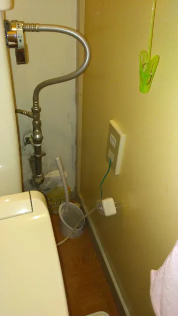 東京都福生市のお客様の温水便座交換工事　具体的な工事内容6