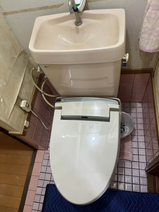 工事前　静岡県磐田市のお客様のトイレ工事
