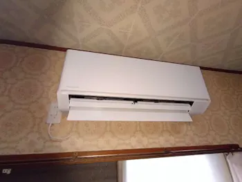 神奈川県横須賀市のお客様のエアコン工事
