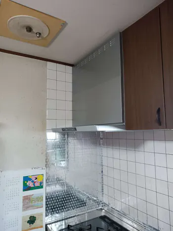 東京都青梅市のお客様のレンジフード交換工事