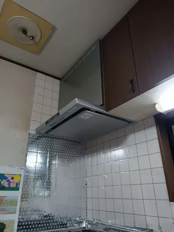 東京都青梅市のお客様のレンジフード交換工事　具体的な工事内容1