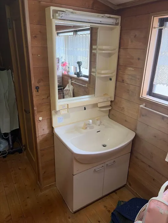 工事前　千葉県茂原市のお客様の洗面化粧台交換工事