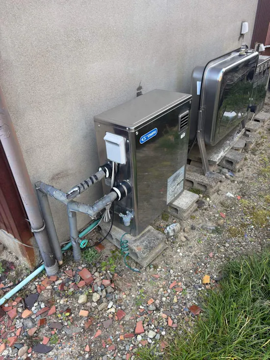 工事前　三重県員弁郡東員町のお客様の給湯器工事