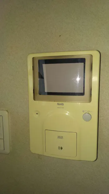 東京都羽村市のお客様のテレビドアホン交換工事　具体的な工事内容4