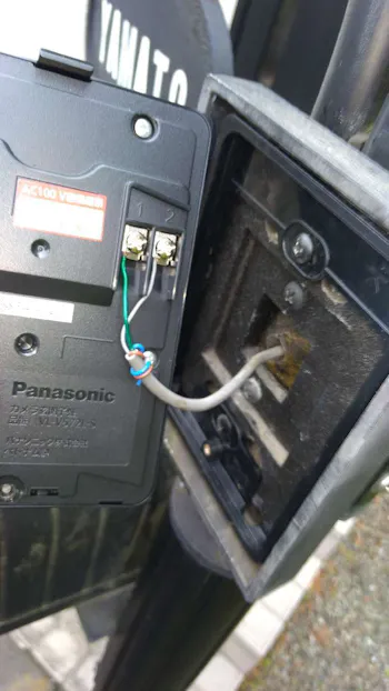 東京都羽村市のお客様のテレビドアホン交換工事　具体的な工事内容2