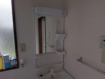 愛知県名古屋市中村区のお客様の洗面化粧台工事