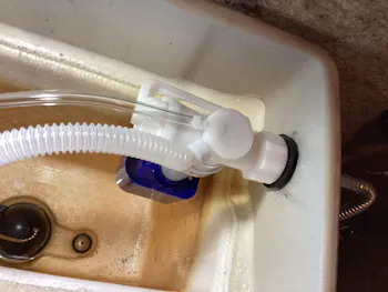 東京都青梅市のお客様のトイレ部品工事