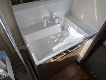 愛知県名古屋市港区のお客様の洗面化粧台工事　具体的な工事内容1