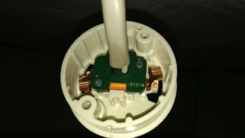 東京都青梅市のお客様の照明交換　具体的な工事内容1