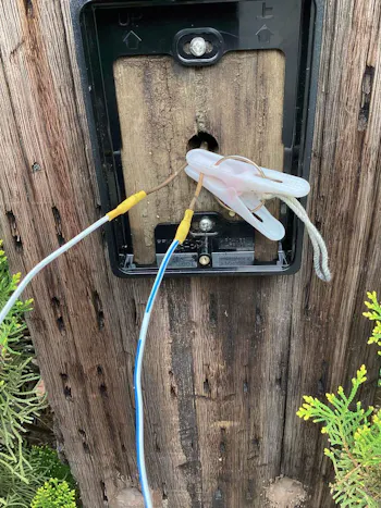 埼玉県所沢市のお客様のドアホン交換工事　具体的な工事内容3