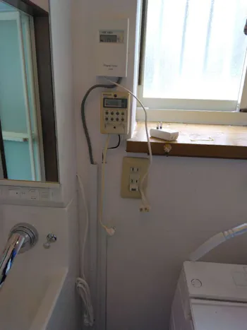 埼玉県飯能市のお客様の洗面化粧台交換工事　具体的な工事内容2