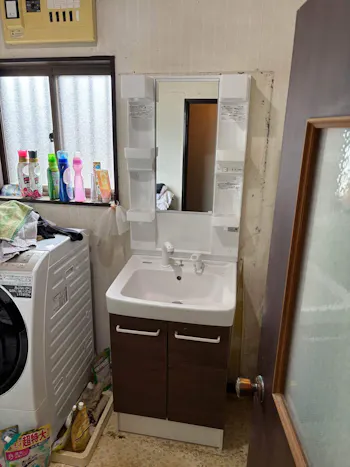 茨城県牛久市のお客様の洗面化粧台工事