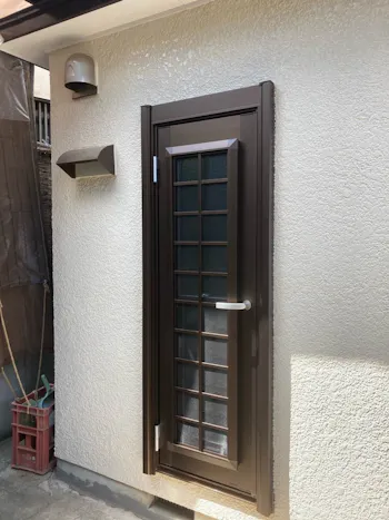 埼玉県白岡市のお客様の勝手口ドア工事　具体的な工事内容1