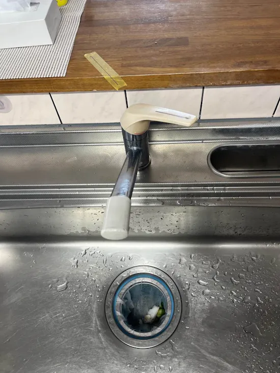 工事前　静岡県磐田市のお客様の水栓工事