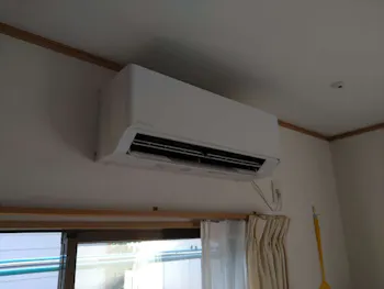 神奈川県横須賀市のお客様のエアコン工事