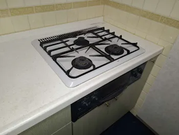 宮城県仙台市泉区のお客様のビルトインコンロ・レンジフードセット工事　具体的な工事内容3