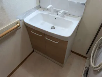 愛知県名古屋市のお客様の洗面化粧台設置工事　具体的な工事内容1