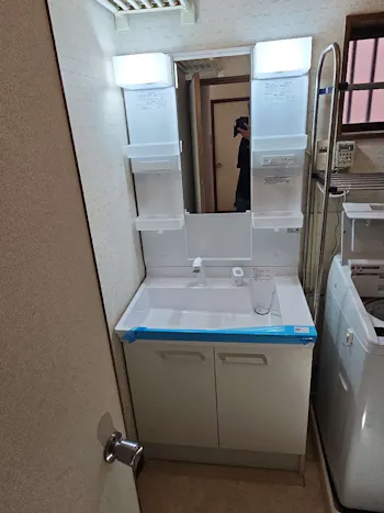 三重県四日市市のお客様の洗面化粧台交換工事