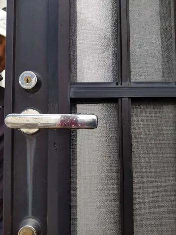 千葉県市原市のお客様の玄関錠交換工事　具体的な工事内容2