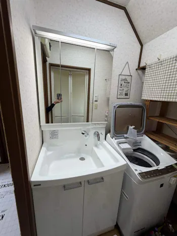 東京都東村山市のお客様の洗面化粧台・トイレ交換工事