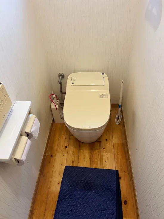 工事前　静岡県磐田市のお客様のトイレ工事