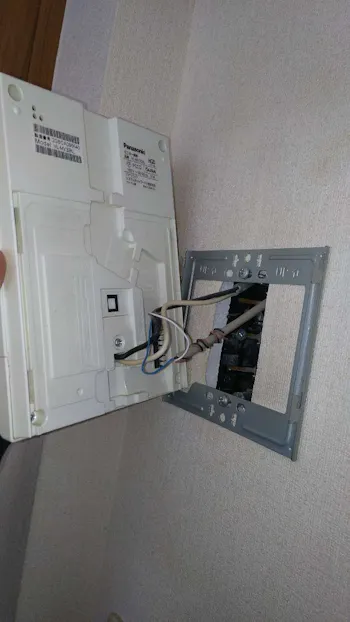 埼玉県入間市のお客様のドアホン工事　具体的な工事内容6
