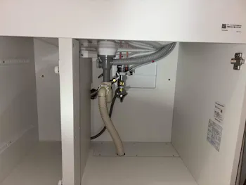 長野県上田市のお客様の洗面化粧台工事　具体的な工事内容1