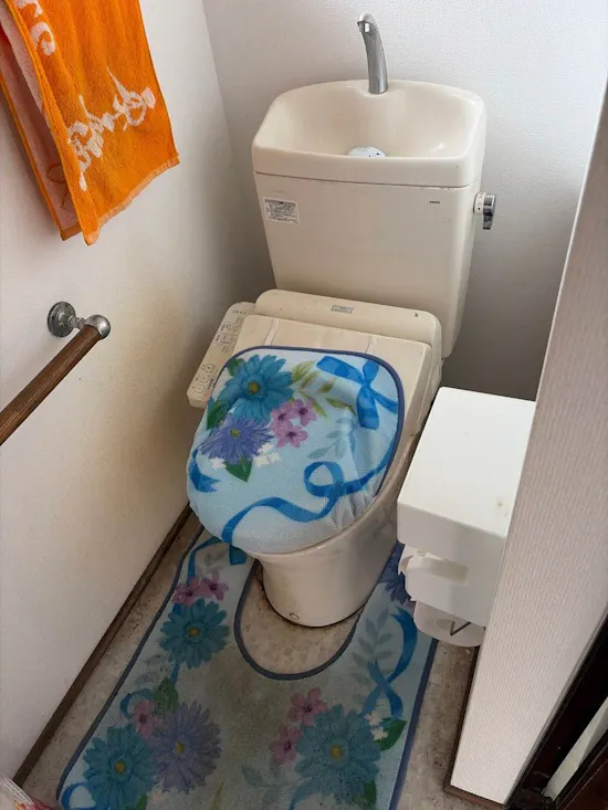 工事前　山梨県大月市のお客様のトイレ工事