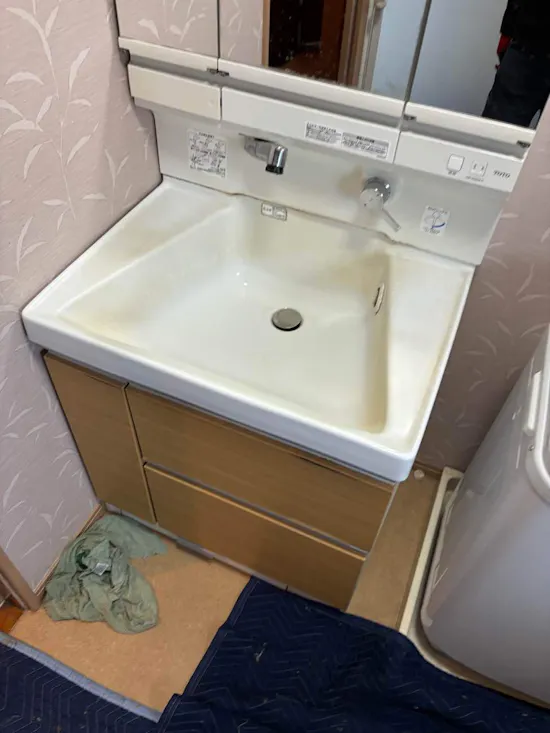 工事前　茨城県つくば市のお客様の洗面化粧台工事
