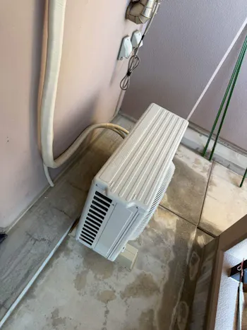 静岡県沼津市のお客様のエアコン工事　具体的な工事内容1