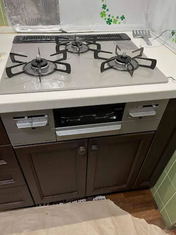 埼玉県鴻巣市のお客様のビルトインコンロ・ガスコンロ工事