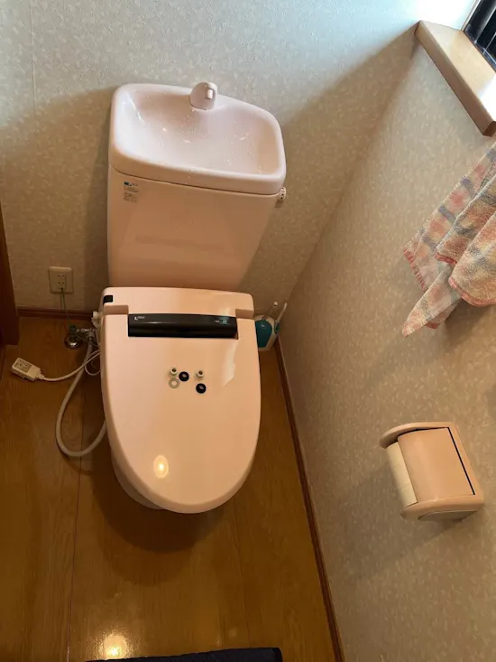 工事前　静岡県浜松市中央区のお客様のトイレ工事