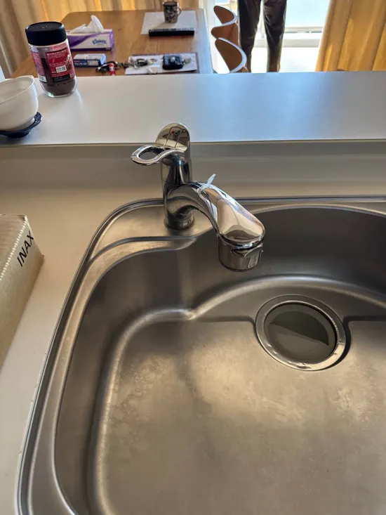 工事前　静岡県浜松市中央区のお客様のキッチン水栓交換工事