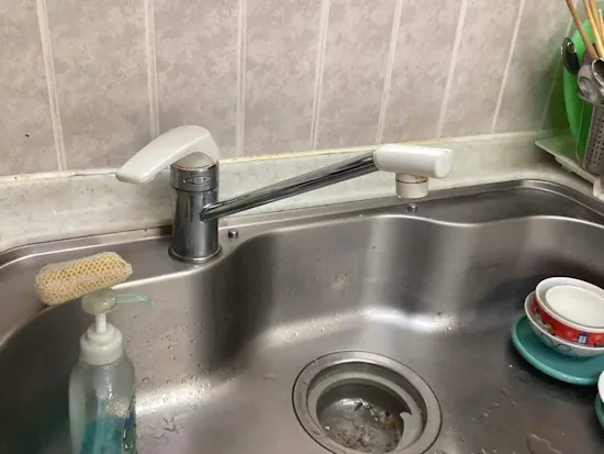 工事前　東京都福生市のお客様のキッチン水栓工事