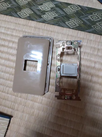 千葉県市原市のお客様の照明交換工事　具体的な工事内容3