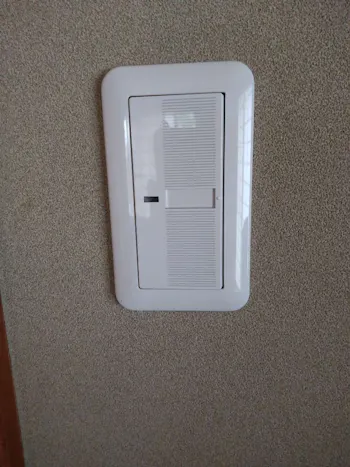 千葉県市原市のお客様の照明交換工事　具体的な工事内容1