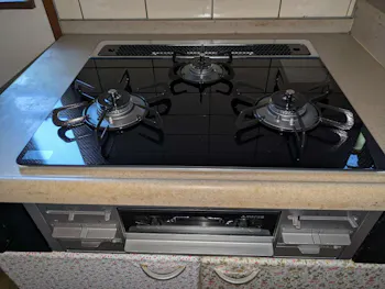 静岡県周智郡森町のお客様のレンジフード・ビルトインコンロ セット交換工事