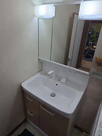 栃木県那須烏山市のお客様の洗面化粧台交換工事